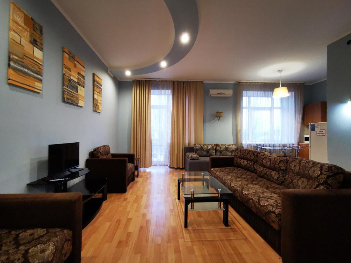 Chernigov City Centre Apartments Exterior foto
